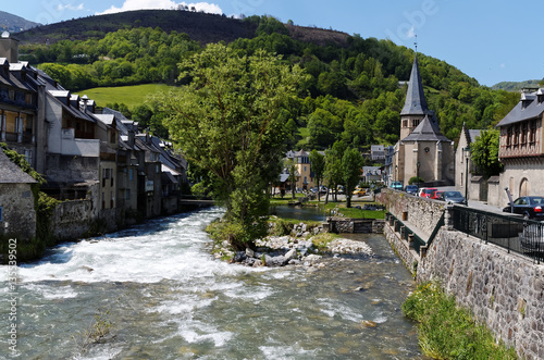 Photographie  Village médiéval  Saint-Béat