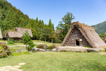 Canvas Print - Traditional Japanese Shirakawago