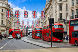 Fototapeta Londyn - London Regent Street W1 Westminster in UK