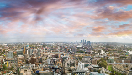 Canvas Print - Sunset aerial panoramic view of London skyline, eastern side