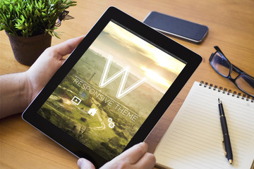 desktop tablet responsive theme