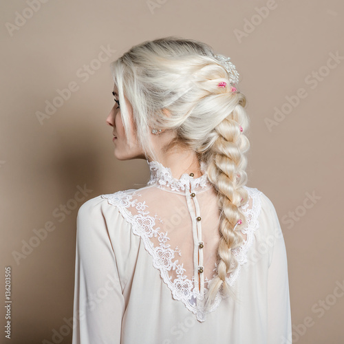 Fotografia, Obraz Natürliches romantisches Make-up und Styling für eine Hochzeit
