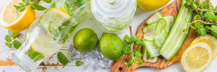 Wall Mural - Infused lemon and cucumber water