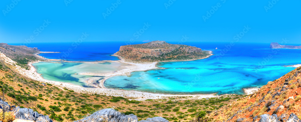 Obraz na płótnie Beautiful Balos beach in summer holiday, famous island of Crete - Greece w salonie