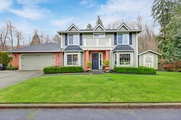 Exterior of American Colonial style home