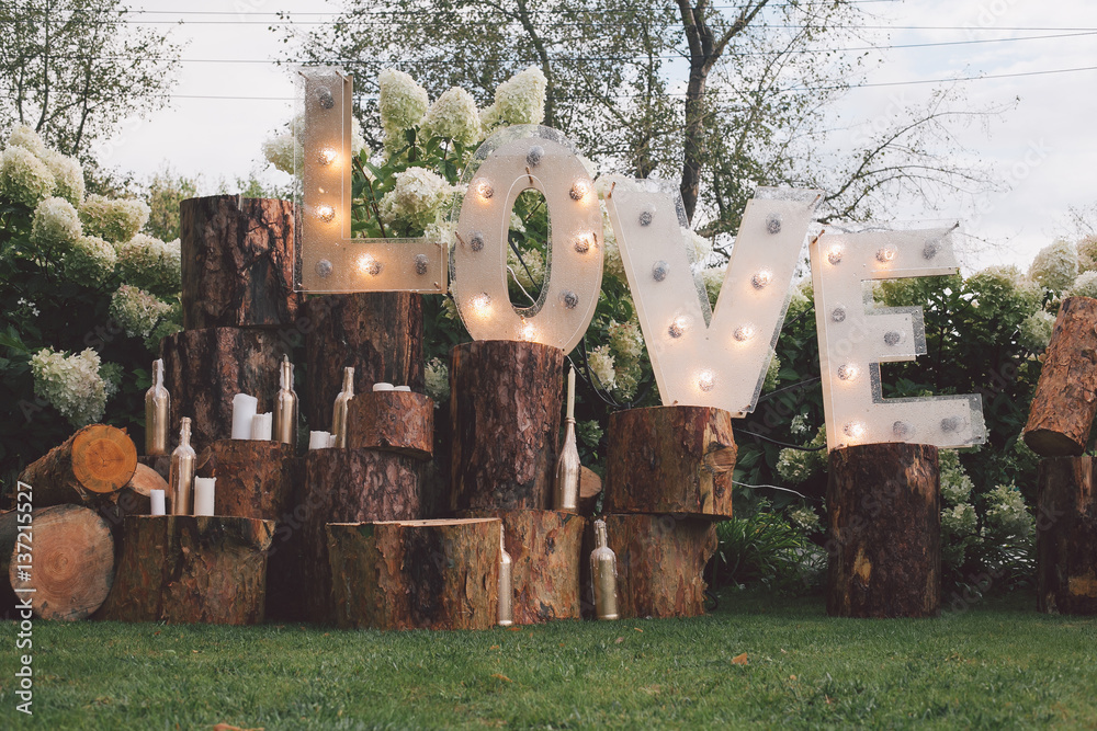 Decorated meadow for wedding ceremony. - obrazy, fototapety, plakaty 