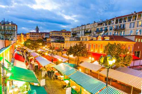 Cuadros en Lienzo Cours saleya at night, Nice France