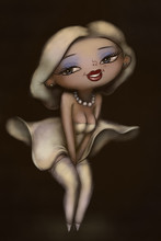 Blond Pretty Woman That Looks Like Marilyn Monroe