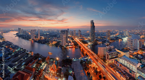Fototapeta na szkło U-Curve of Chao Phraya River, Bangkok City, Thailand