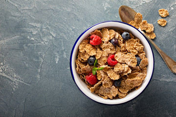 Multigrain healthy cereals with fresh berry