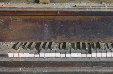 Wall Mural - Old piano