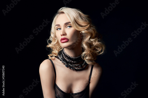 Fashion beauty Nude blonde woman on a dark background. Girl ...