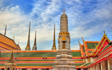 Sticker - Wat Pho, a Buddhist temple complex in Bangkok, Thailand