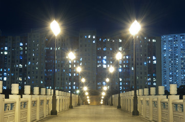 Aufkleber - empty foot bridge at night