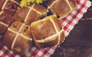 Wall Mural - Delicious English style Happy Easter Hot Cross Buns