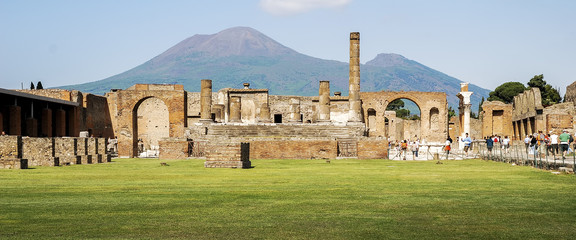 Wall Mural - The famous antique site of Pompeii, near Naples.