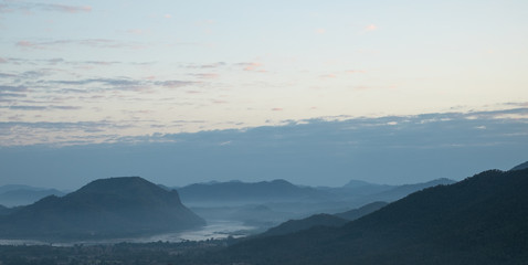 Canvas Print - Beautiful Landscape of Mountains and mekong river