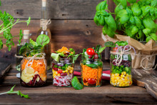 Salat Im Glas - Shaking Salad - Trend Essen - Fasten & Diät