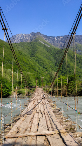 Plakat most wiszący  most-wiszacy-nad-rzeka-bzyb-w-abchazji