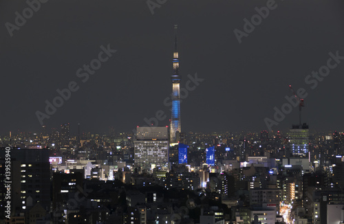 東京都市風景 夜景 東京スカイツリー ライトアップ 台東区 上野方面 Buy This Stock Photo And Explore Similar Images At Adobe Stock Adobe Stock