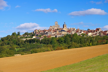 Sticker - Vezelay, Burgund in Frankreich   - the town Vezelay, Burgundy