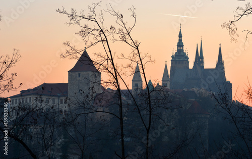 Zdjęcie XXL Hradczany Praga w zachodzie słońca