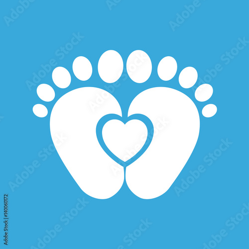 Icono Plano Pies De Bebe Con Corazon Blanco En Fondo Azul Stock Vector Adobe Stock Icono Plano Pies De Bebe Con Corazon Blanco En Fondo Azul Stock Vector Adobe Stock