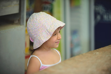 Wall Mural - Pretty Girl in Hat