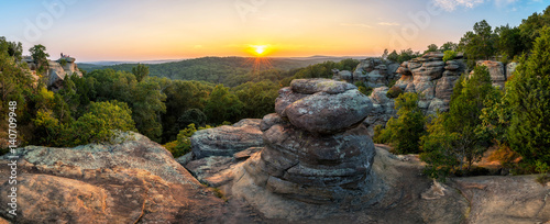 Photographie Rock formations and summer sunset, Garden of the God's, Southern Illinois