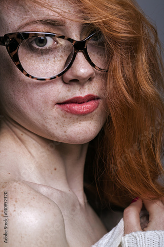 Portrait Of A Redhead Freckled Girl In Glasses Stock Foto Adobe Stock