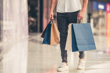 Wall Mural - Man doing shopping