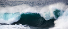 Powerful Ocean Wave Breaking