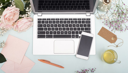 romantic love women's desk responsive design header