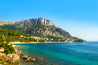 Chorwacja - Wybrzeże Adriatyku - miasteczko Gradac na tle gór.