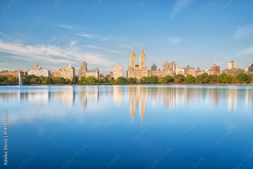 Central Park - Jacqueline Kennedy Onassis Reservoir - obrazy, fototapety, plakaty 