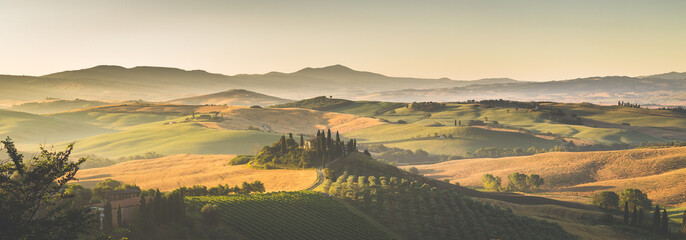 Wall Mural - Scenic Tuscany landscape panorama at sunrise, Val d'Orcia, Italy