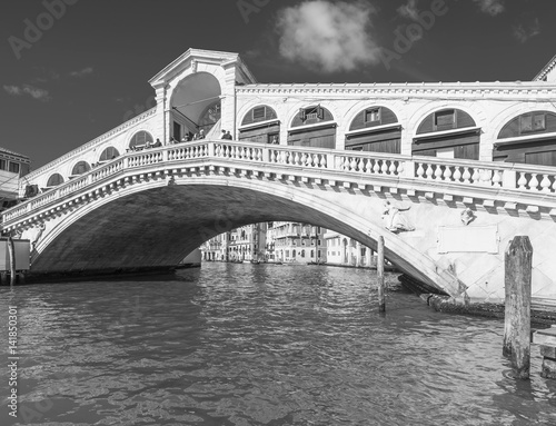 Naklejka - mata magnetyczna na lodówkę Rialto Bridge, Venice, Italy