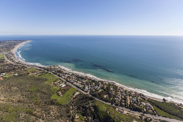 Wall Mural - Aerial view of Pacific Ocean view homes north of Los Angeles in Malibu, California. 