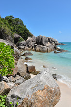 Koh Samui, Thailand. Crystal Bay Beach - Silver Beach.
Idyllic Seascape With Rocks And Beautiful Blue Shallow Water. 
