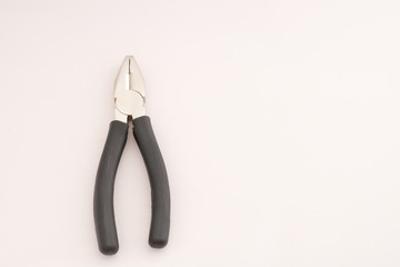 pliers