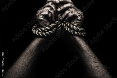 Fotomural woman hands bound prisoner in room