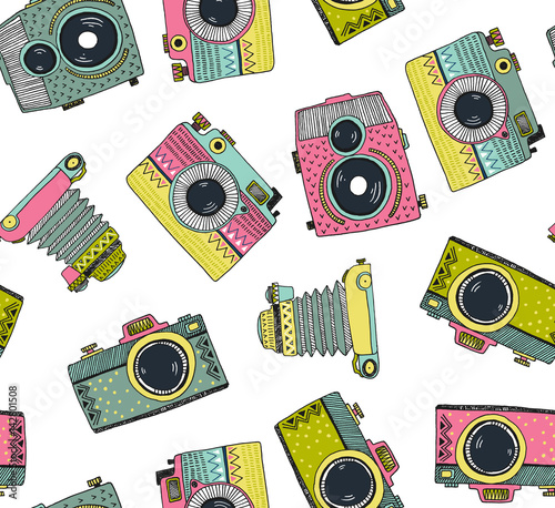 bezszwowe-tlo-wzor-z-recznie-rysowane-retro-ozdobne-kamery-ilustracji-wektorowych