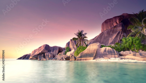 Foto-Fußmatte - Sonnenuntergang im tropischen Paradies (von Jenny Sturm)