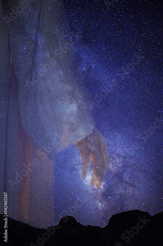 Fotografie, Obraz God's hand reaches through the milky way out the heavens, milky way, astrophotog