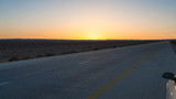 Fototapeta Na sufit - sunset over Desert Highway (Road 15) in Jordan