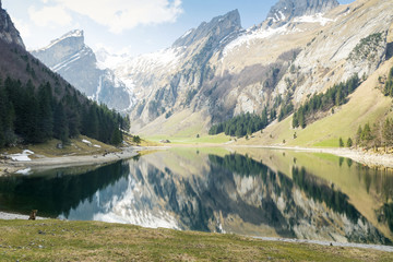 Leinwandbilder - Tranquil scene of lake of seealpsee reflecting the mountain in Alpstein, Switzerland