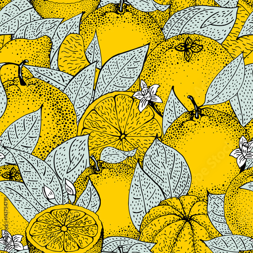 Tapeta ścienna na wymiar Seamless pattern of hand drawn oranges and slices in sketch style. Vector illustration