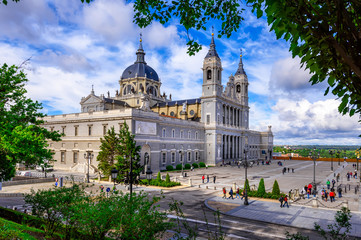 Fototapete - Madrid Cathedral Santa Maria la Real de La Almudena in Madrid, Spain