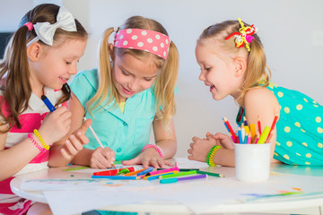 Little girls drawing