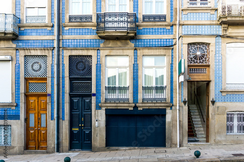 Plakat Piękny uliczny widok historyczna architektoniczna w Lisbon, Portugalia, Europa